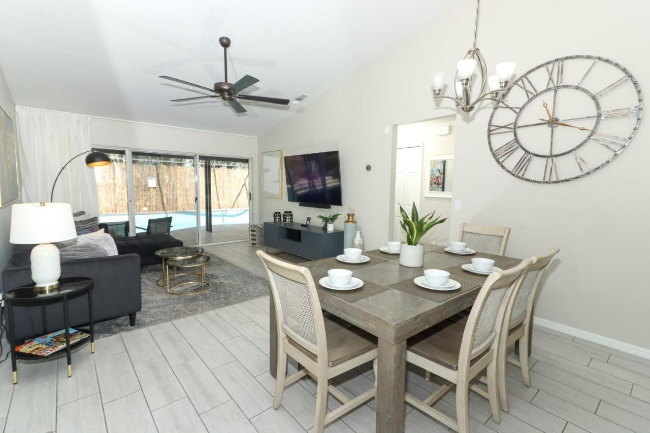 Lilys Stylish Villa Close To Disney Ideal For Long Stays 奥兰多 外观 照片