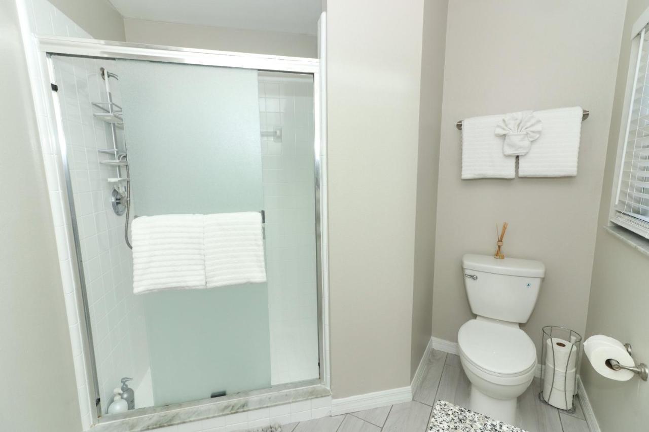 Lilys Stylish Villa Close To Disney Ideal For Long Stays 奥兰多 外观 照片