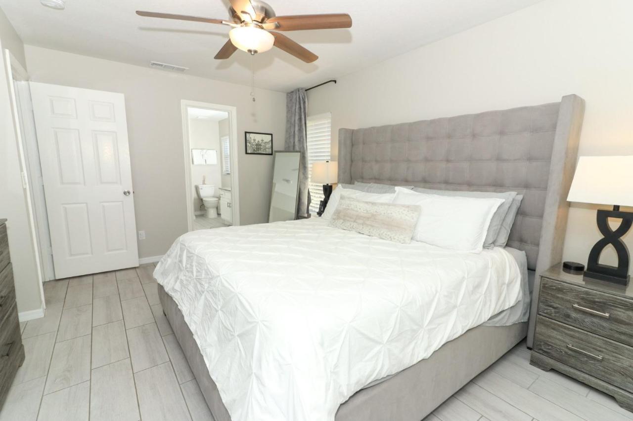 Lilys Stylish Villa Close To Disney Ideal For Long Stays 奥兰多 外观 照片