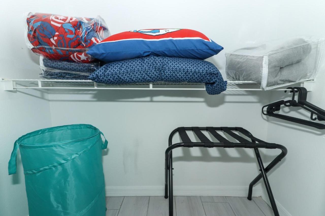 Lilys Stylish Villa Close To Disney Ideal For Long Stays 奥兰多 外观 照片