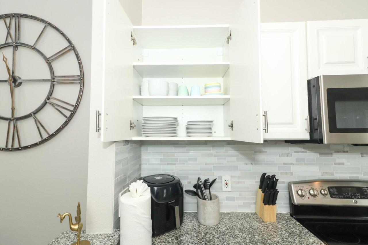 Lilys Stylish Villa Close To Disney Ideal For Long Stays 奥兰多 外观 照片